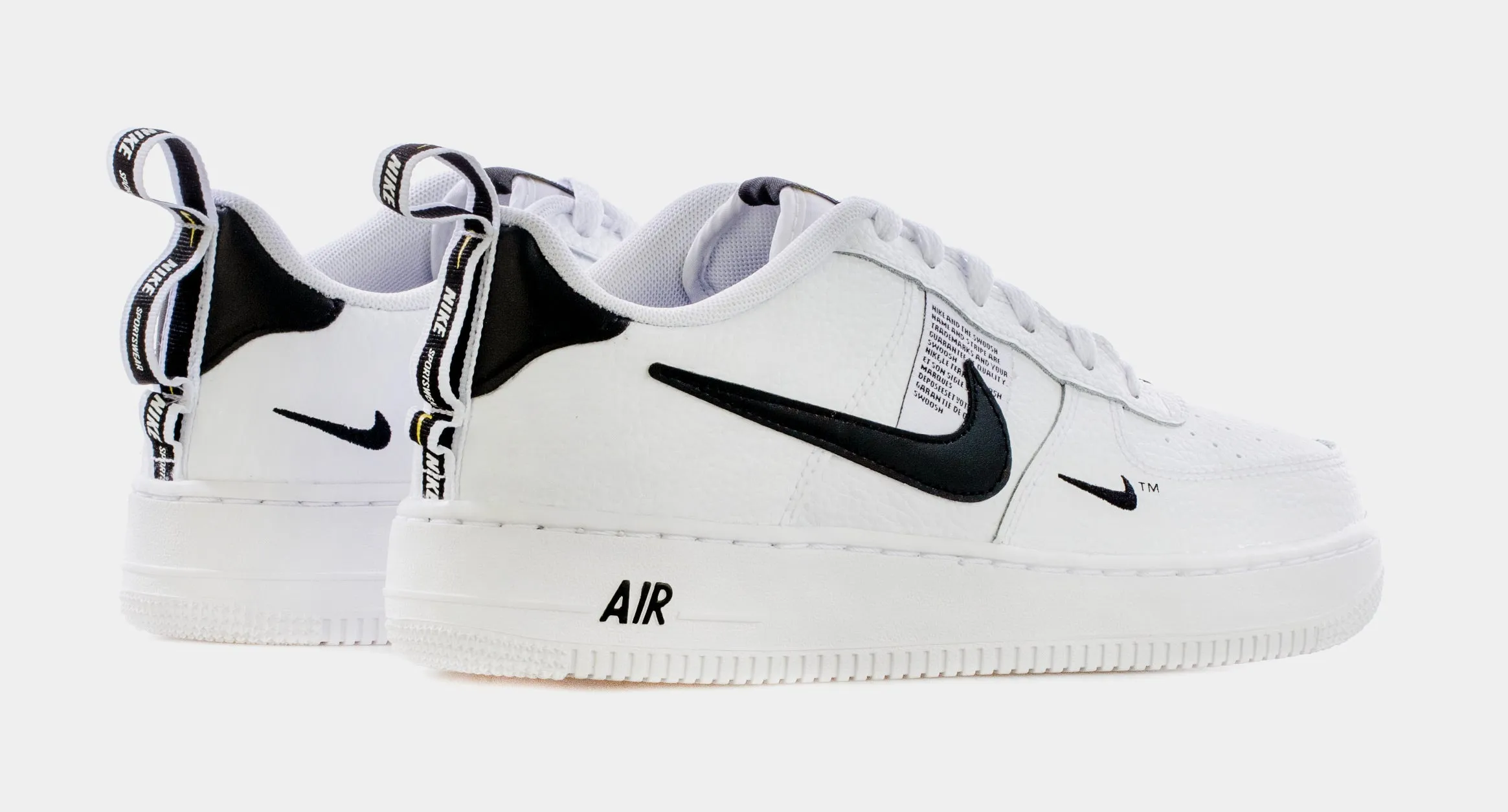 Air Force 1 LV8 Utility Grade School Lifestyle Shoes (White)