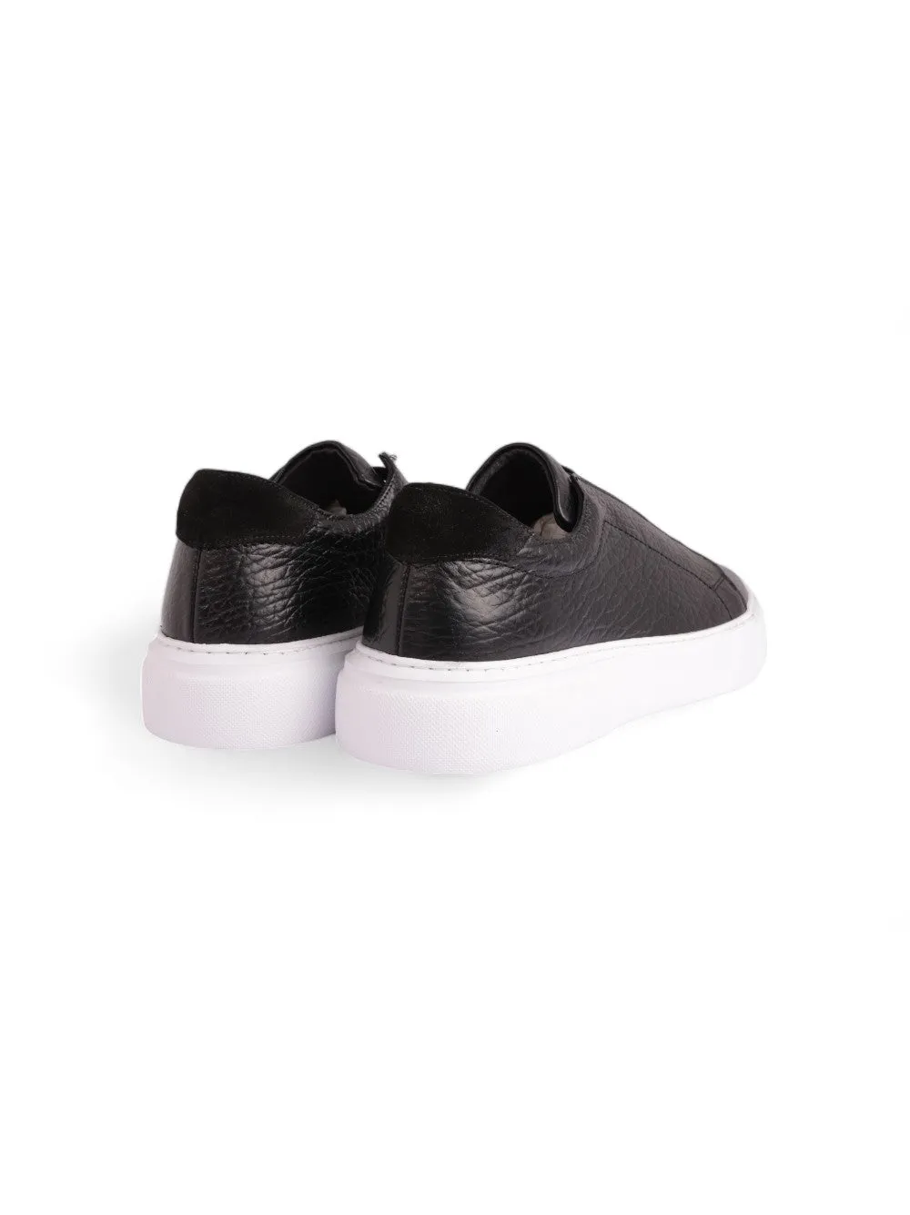 Casual Black Shoes With White Insole