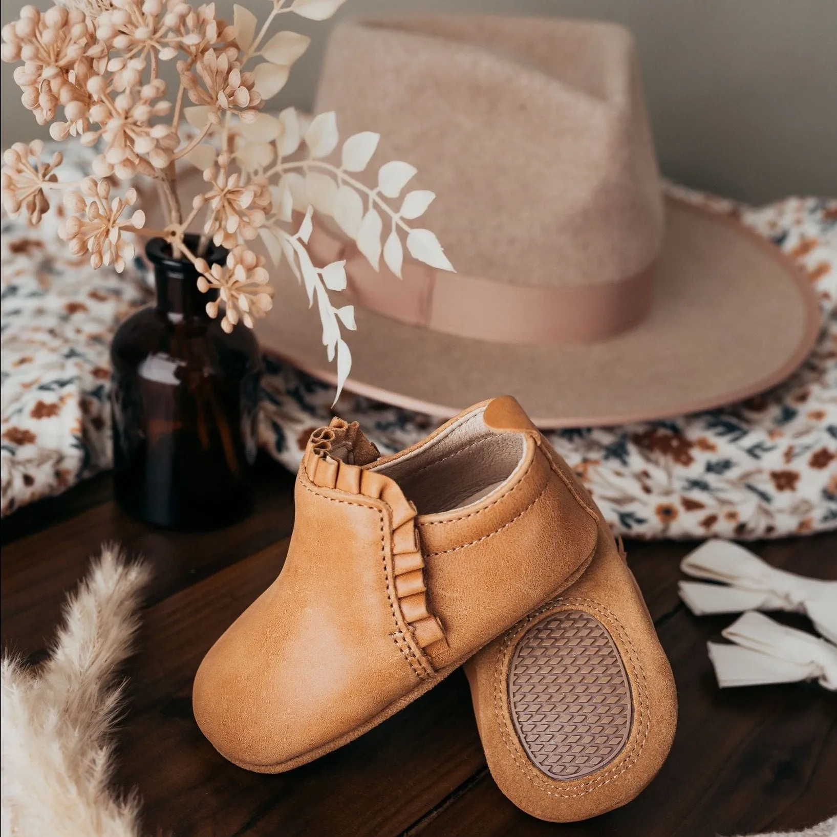 Desert Sand Mila {Premium Leather}