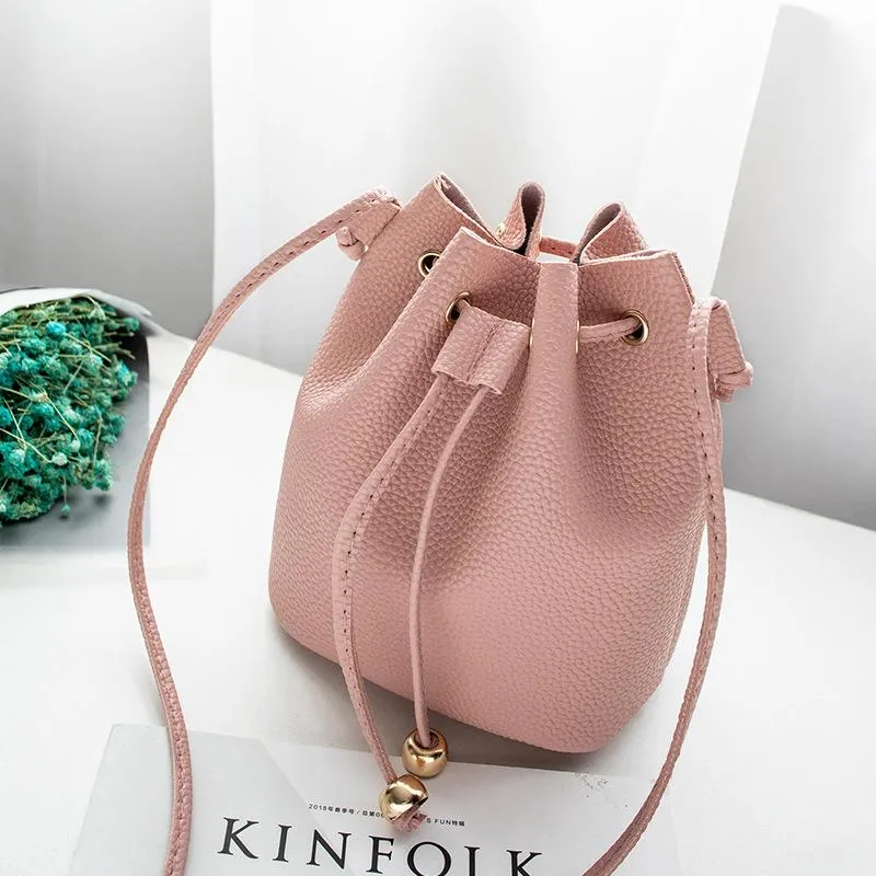 Korean Style Bucket Bag Tassel Bag Women 2023 New Trendy Small Bag Shoulder Crossbody Bag Mini Bag One Piece