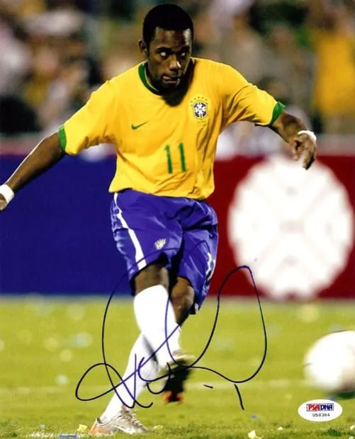 Robinho De Souza Autographed 8x10 Photo Brazil PSA/DNA #U58384