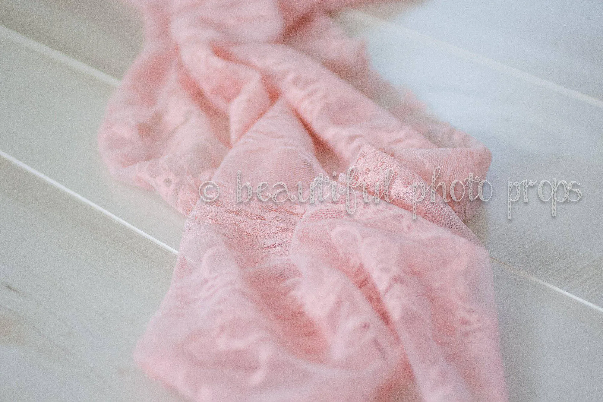 Stretch Lace Wrap in Candy Pink